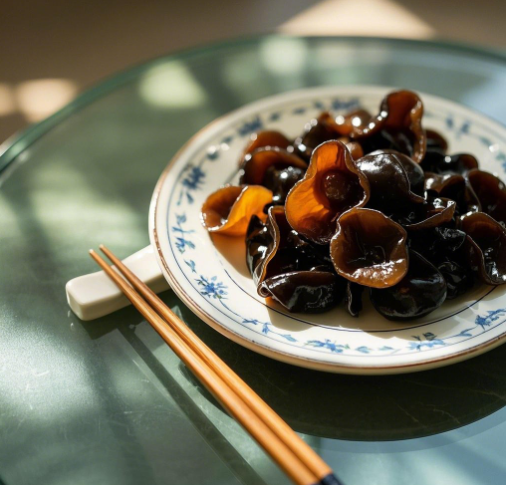 木耳久泡真的會(huì )產(chǎn)生劇毒嗎？食品安全檢測儀的原理與應用